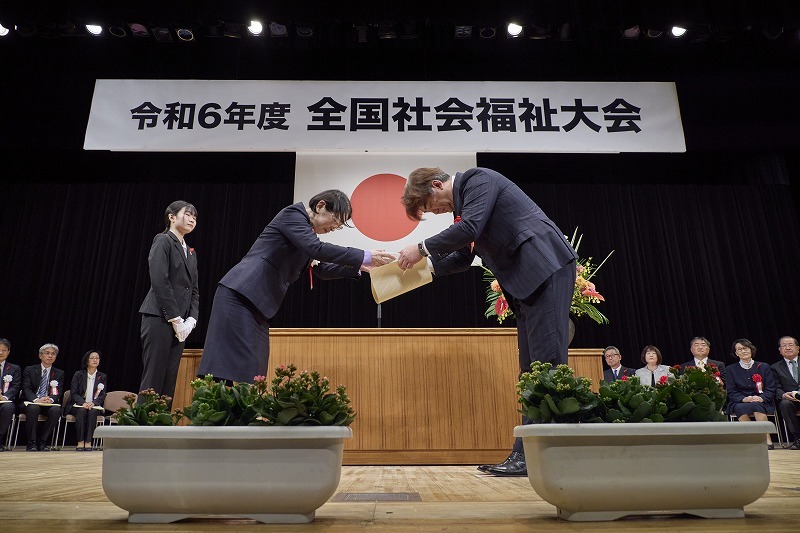 募金・寄贈・支援物資の供給
