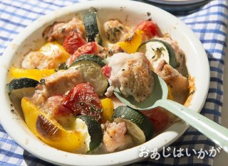 【8月特集】鶏肉と夏野菜のオーブン焼き タイム風味