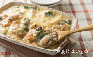 【11月】かきとブロッコリーのみそ豆乳グラタン