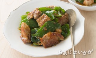 【５月】ピーマンと鶏肉のにんにくみそ炒め