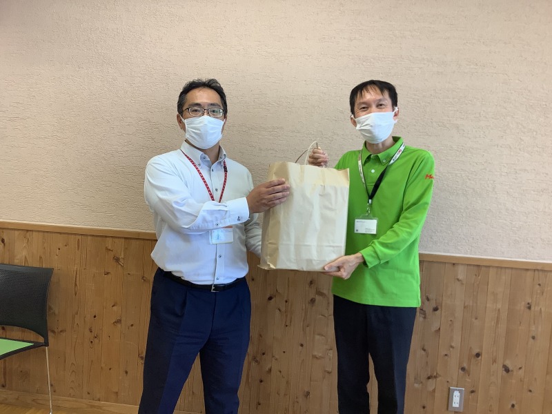 202310子ども食堂寄付