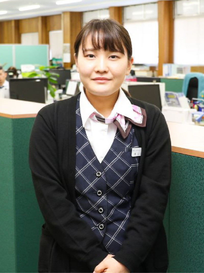 金山 菜央