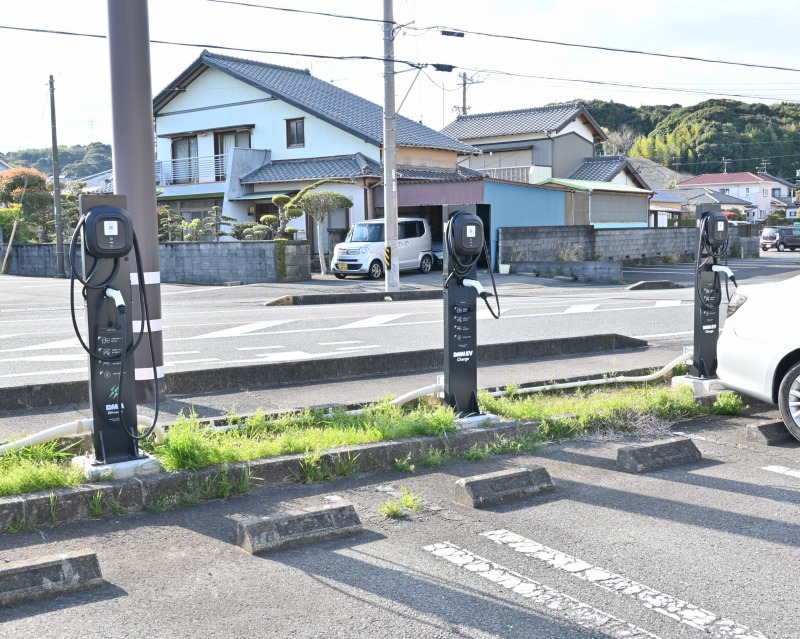 EVチャージ機